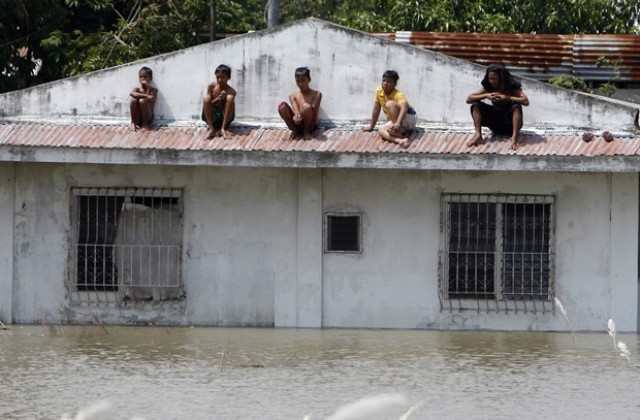 Филипините се подготвят за нов тайфун