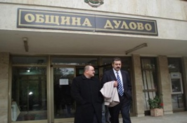 Здравният министър праща независим одит в Дулово, радва се на ремонтирани отделения в Силистра