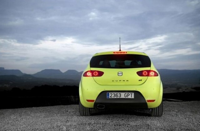 Leon Cupra R - най-бързият Seat