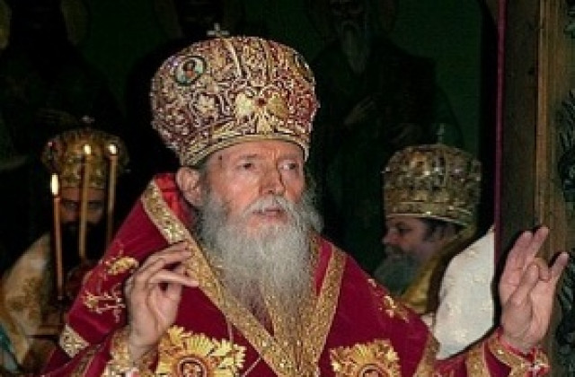 Сливенският митрополит стана почетен гражданин на Айтос