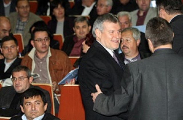 Издигат кандидатурата на Румен Христов за председател на СДС