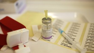 Нож с две остриета