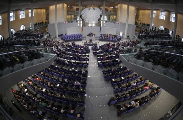 От виетнамски сирак до германски федерален министър