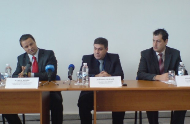 Конгресният туризъм ще спаси летище Пловдив?