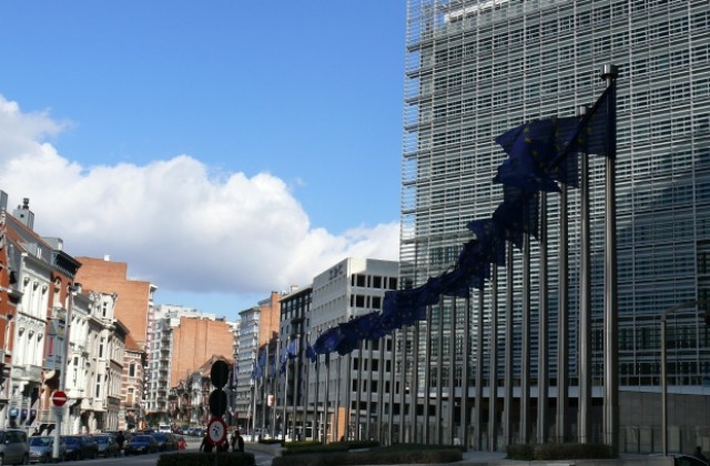 Слабото лидерство все още помрачава успеха на Източна Европа