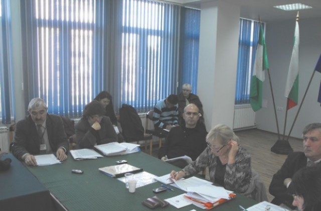 Бюджетът на Разград с 1 000 000 лв. неплатени разходи в края на годината