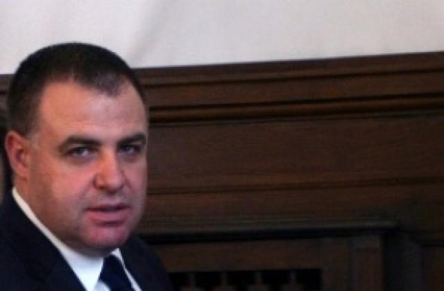 Мобилизация в НВМС, за да тръгне идентификационната система за животните