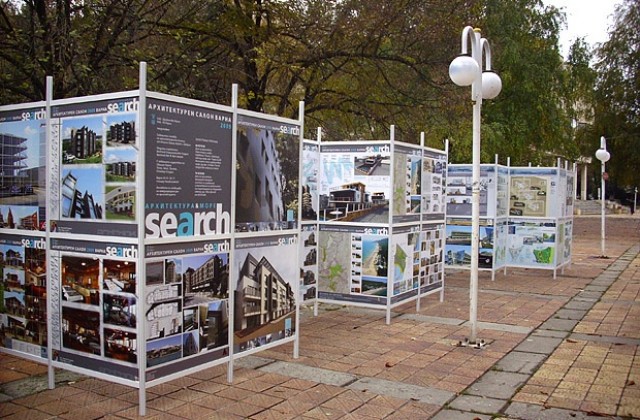 Пътуваща архитектурна изложба акостира в Добрич