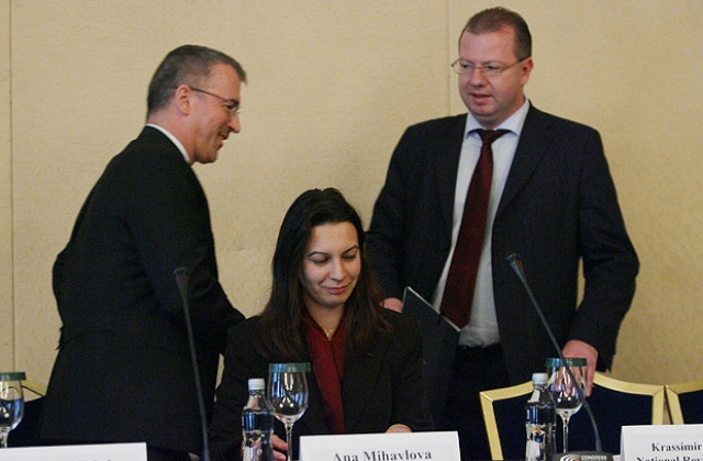 Над 13 млрд. лв. ще бъдат приходите на НАП в края на 2009-а