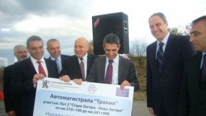 Министър Плевнелиев През лятото на 2012 готова магистрала