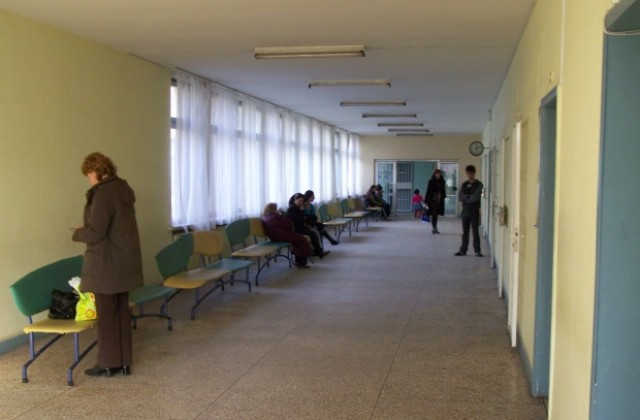 Рязко намалява броят на заболелите от грип