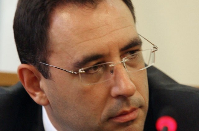 През 2011 година пътуваме до Виена през Дунав мост 2