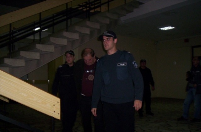 Съдът остави в ареста шефовете на  комплекса в Павел баня