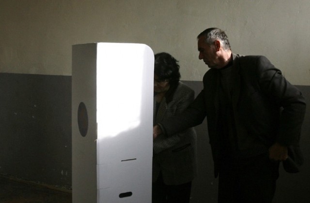 И двете косовски коалиционни партии с победа на местните избори