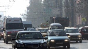 СО продължава с акцията за стикиране на старите автомобили