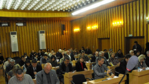 Транспорт бюджет и промени в комисиите на днешната сесия в