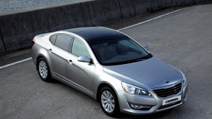 Изцяло нова Kia Cadenca дебютира в Корея