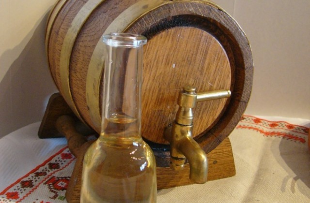 Акцизът на ракията, или повод за тост