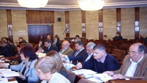 Русалка УСШ и Младежката площадка в парка с концесионери