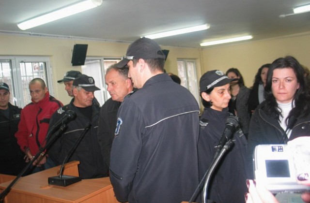 Трима от задържаните за взрива в Крумовград извън ареста
