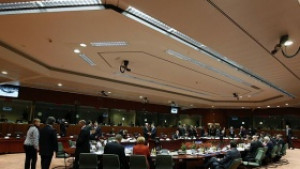 ЕС иска да предложи на МВФ световна такса върху финансовите