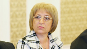 Депутатите няма да получат 13та заплата