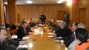 Паркинги и гаражи Чистенето на малките улици се бави