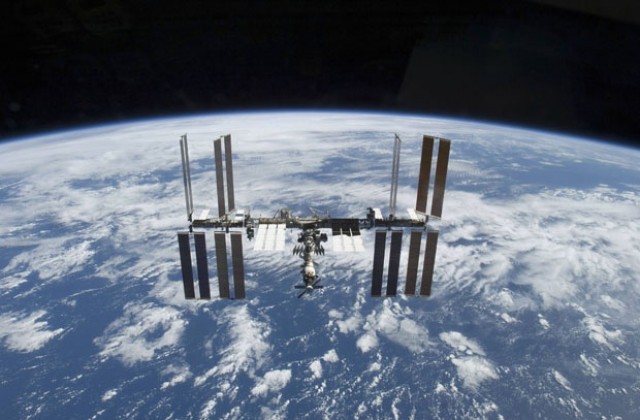 Суши ще похапват астронавтите от МКС на Коледа