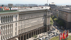 Излишната държава