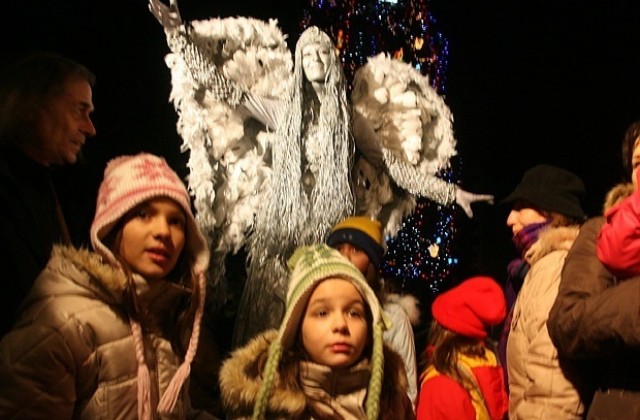 Над 1 млн. лв. са събрани от „Българската Коледа