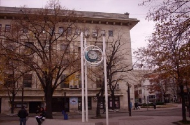 Бургас приключва 2009 без задължения