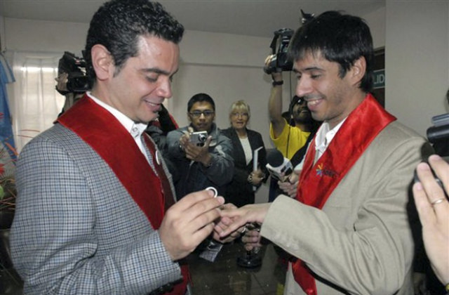 Мексико легализира хомосексуалните бракове