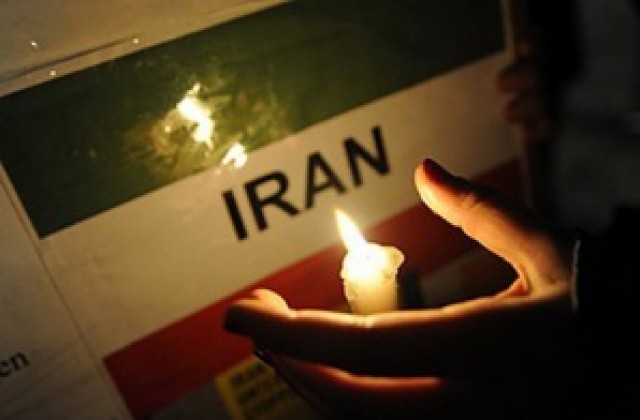 Чужденци са били арестувани на протестите в Иран