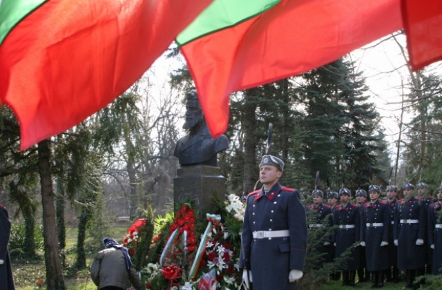 Отбелязваме 162 години от рождението на Христо Ботев