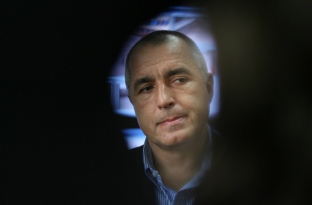 Борисов отправи последно предупреждение към министър Божидар Димитров