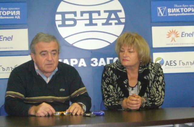 Проф. Петков: България се нуждае от нова стратегия за излизане от кризата