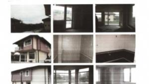 Къща с 2 дка двор край морето на търг заради