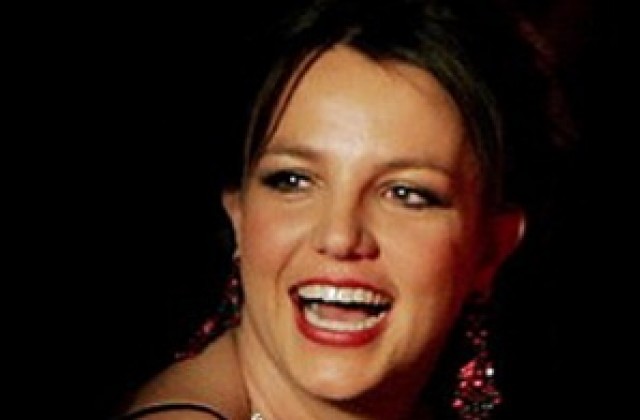 Бритни Спиърс не харесва тялото си