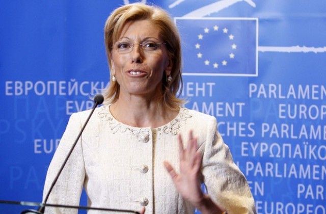 Политолози: Представянето на Желева пред ЕП накърнява имиджа на България
