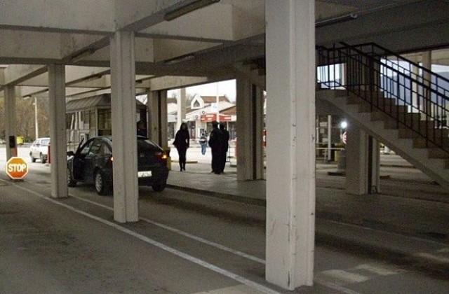 Фермери блокират граничен пункт Илинден - Ексохи