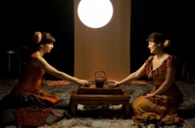 Шест магнетични жени и един екзалтиращ ги мъж – в новата пиеса на варненска сцена