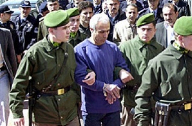 Али Агджа отбива военна служба след излизането си от затвора?