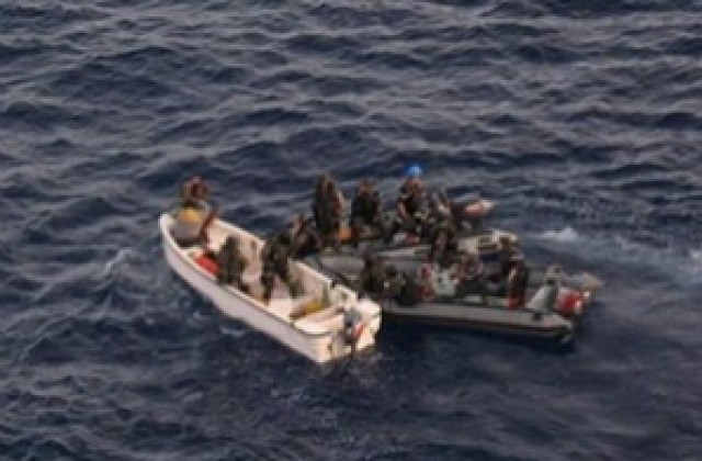 Сомалийски пирати получиха рекорден откуп