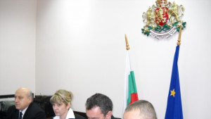 Обгазяването не е от полигон Змейово категорични са министрите Караджова