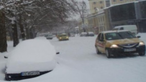 Отклоняват движението Силистра Добрич при село Богорово заради преспи