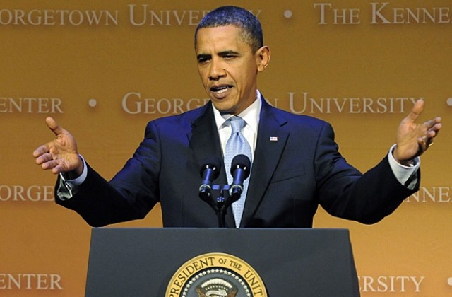 Без специални тържества за първата годишнина на Обама като президент