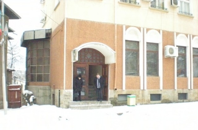Декларация в защита на Дряновската болница прие Общински съвет в  Дряново