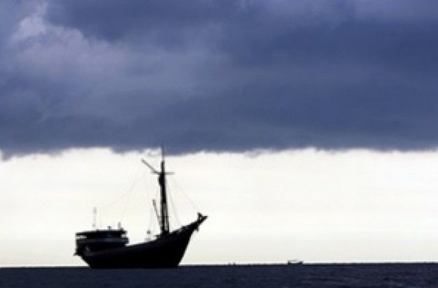 Руски кораб бедства в Охотско море