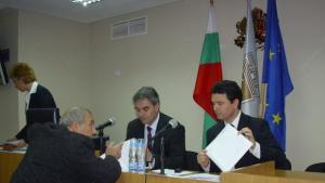Общинският съвет заседава извънредно по културни въпроси
