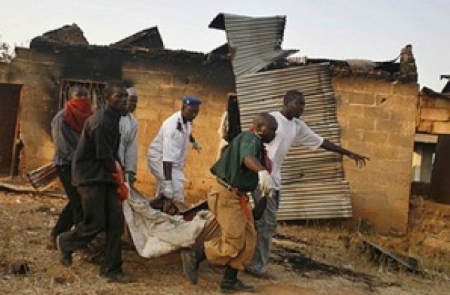 Над 150 тела на зверски убити хора открити в Нигерия